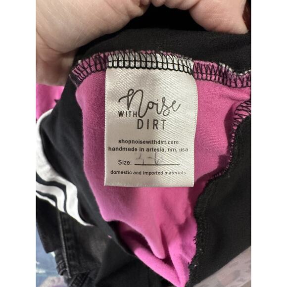 Noise With Dirt Star Hoodie - Picture 6 of 6